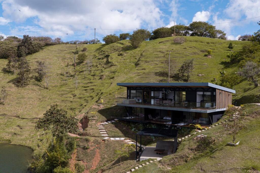 Sky House Cabana Guatape La Pradera  Eksteriør bilde
